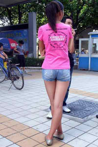 女生称拒坐黑车遭司机恐吓